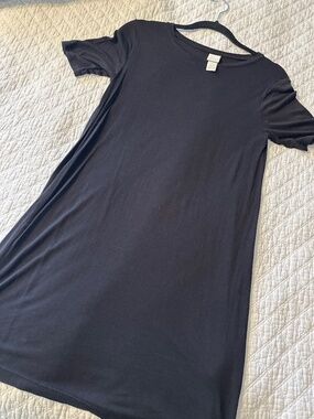 ✨ 3 for $30 ✨ H&M Dress